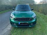 MINI Cooper SE Countryman - MINI Cooper SE Countryman mit Panoramadach