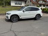 BMW X3 xDrive30i xLine AT xLine - BMW X3 von privat