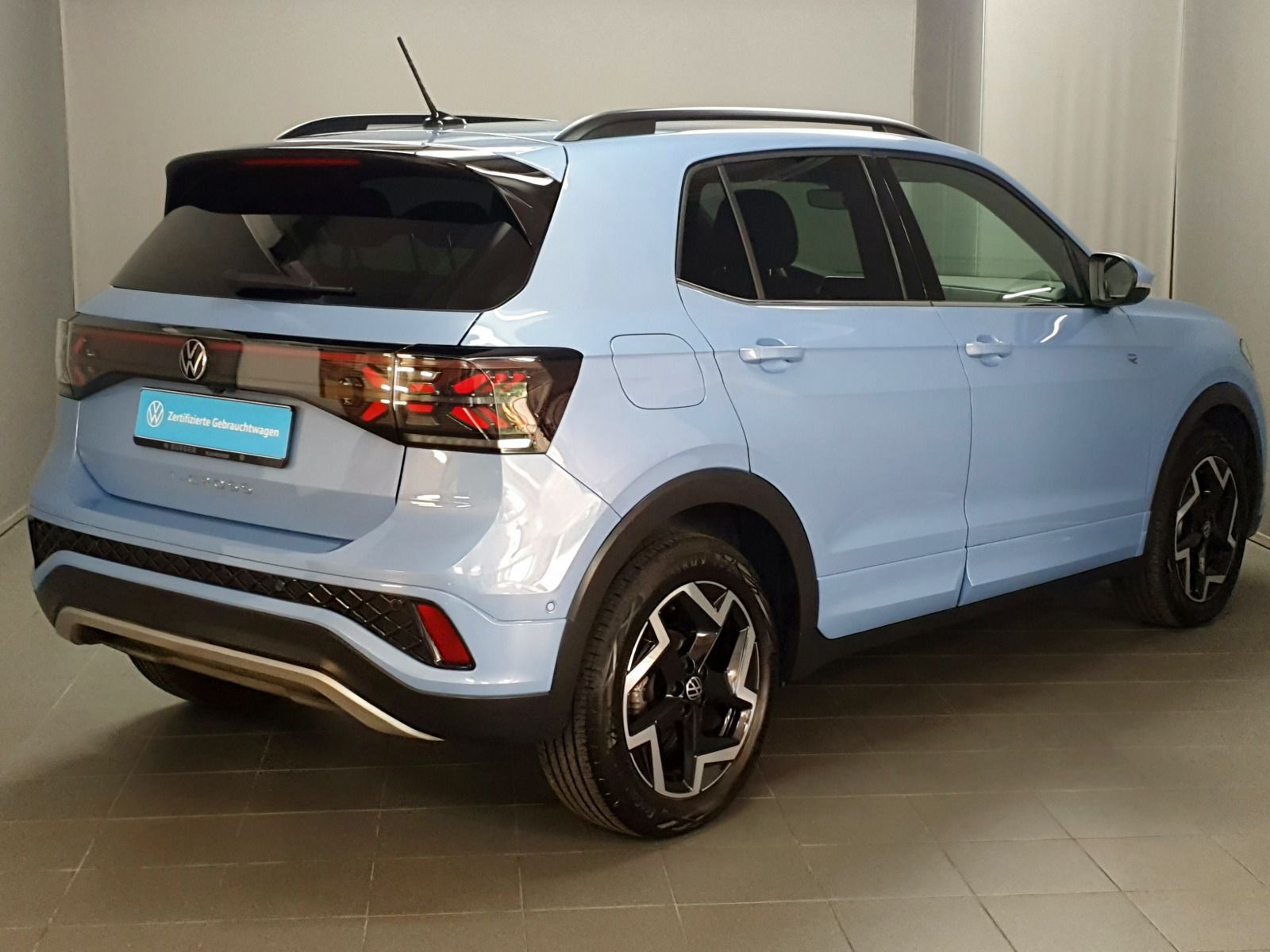 Volkswagen T-Cross 1.5TSI DSG R-Line IQ.LIGHT ACC Navi RFK foto 4