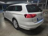 Volkswagen Passat Variant 2.0 TDI SCR 140kW DSG Highlin... - VW Passat Variant Gebrauchtwagen in München