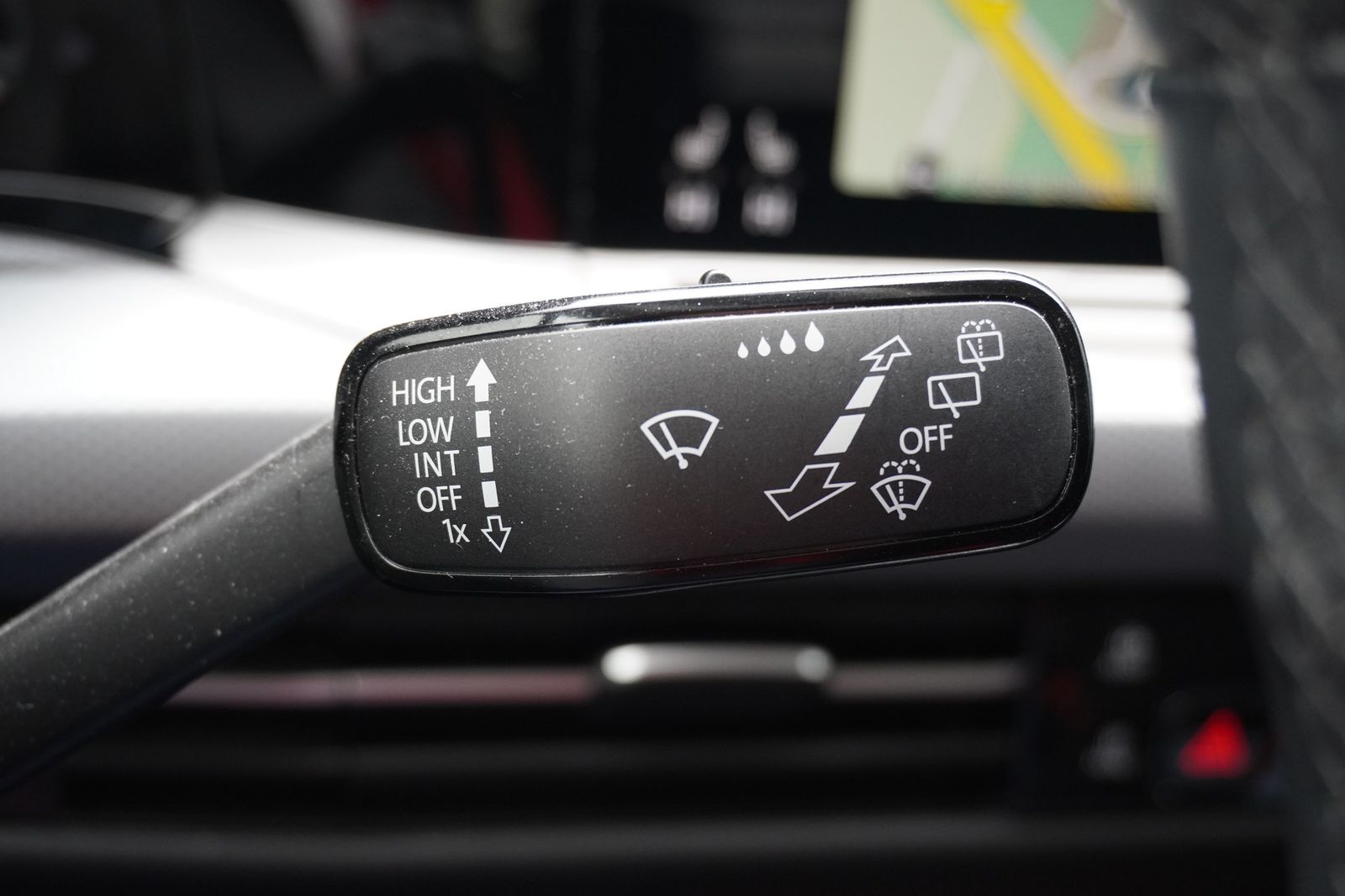 Volkswagen Golf VIII Active eTSI LED Navi ACC Totwinkel AHK foto 25
