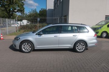 Volkswagen Golf - 2