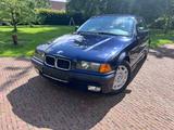 BMW 320i Cabrio 320i - Oldtimer: Cabrio