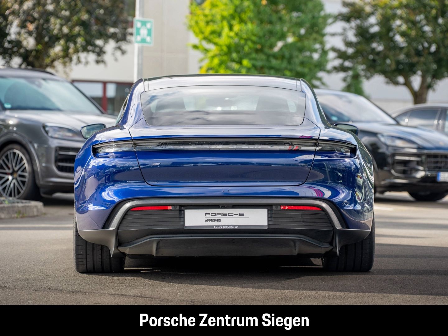 Porsche Taycan Performance Plus Chrono Pano Luft BOSE Ka foto 7