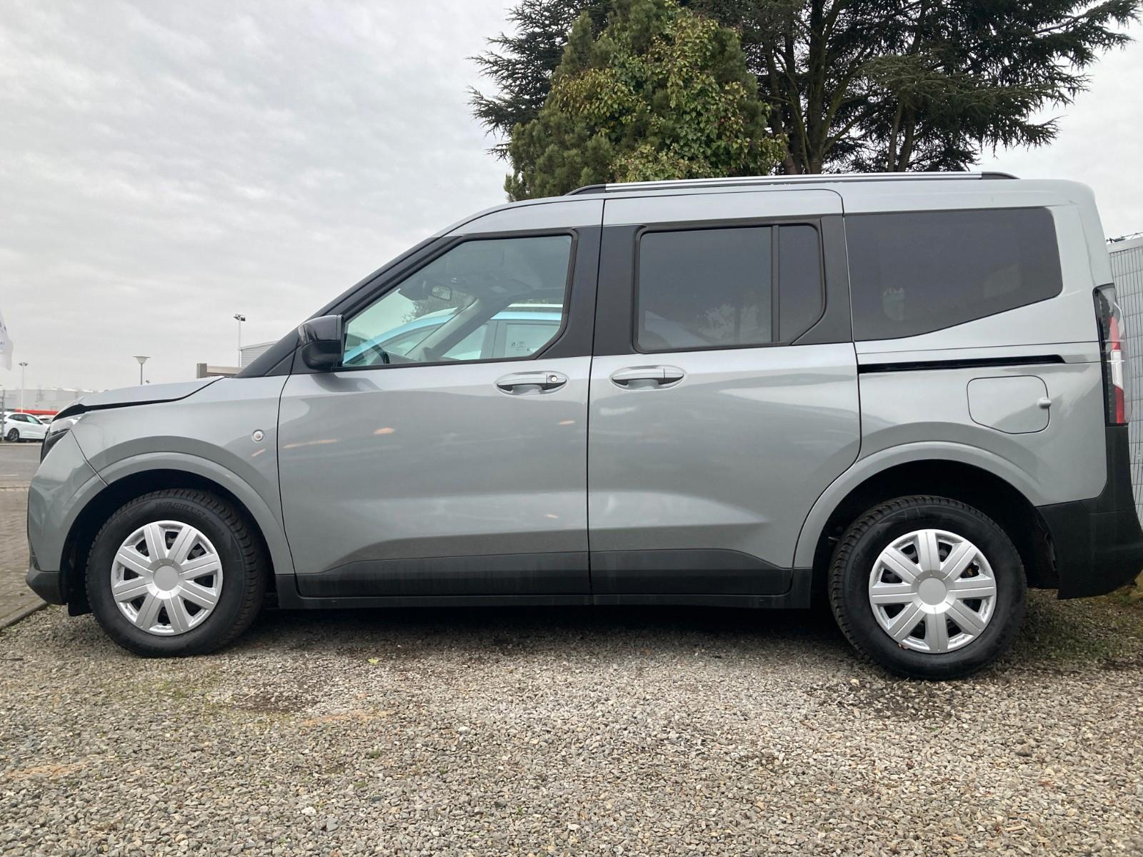 Ford Titanium  X