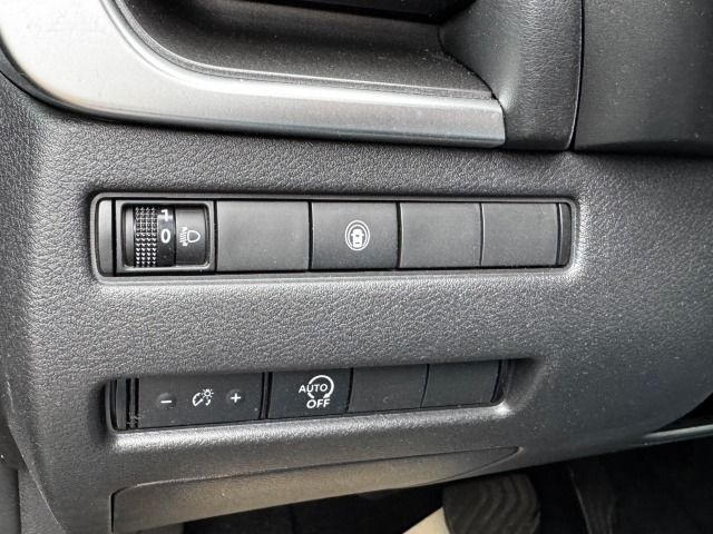Fahrzeugabbildung Nissan X-Trail 1.5 VC-T Connect*PDC*LED*Keyless
