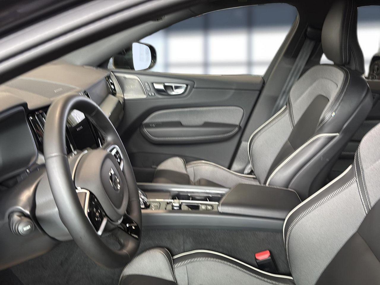 Volvo XC60 XC 60 Plus Dark AWD Bluetooth LED Klima, миниатюра 7