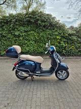 Piaggio Vespa GTS 250 ie - Topcase, Zubehör & fahrbereit - PIAGGIO ROLLER 250