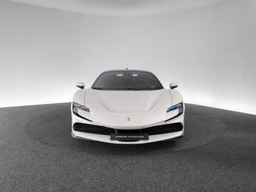 2021 Ferrari SF90 照片 2