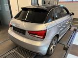 Audi A1 1.0 TFSI Sportback sport ultra/MMI-NAVI/SHZ/ - Audi A1: Silber