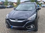 Hyundai ix35 2.0 CRDi 135 kW Premium 4WD Automatik P... - Hyundai ix35 aus 2014 mit Diesel-Antrieb: Geländewagen