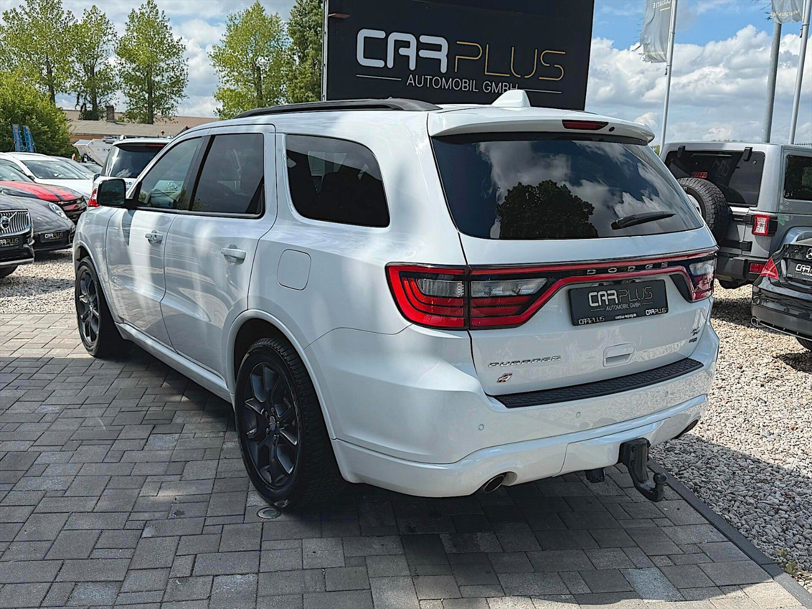 Fahrzeugabbildung Dodge Durango 5.7 V8 R/T 4x4 Night Paket *LED*7 Sitze*