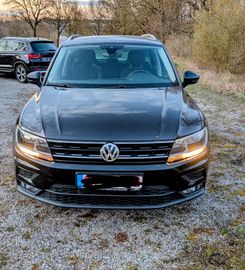 Volkswagen Tiguan - 2
