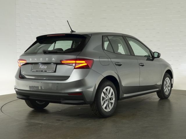 Fabia DRIVE PLUS TSI DSG+BLUETOOTH+SITZ-/LENKRAD