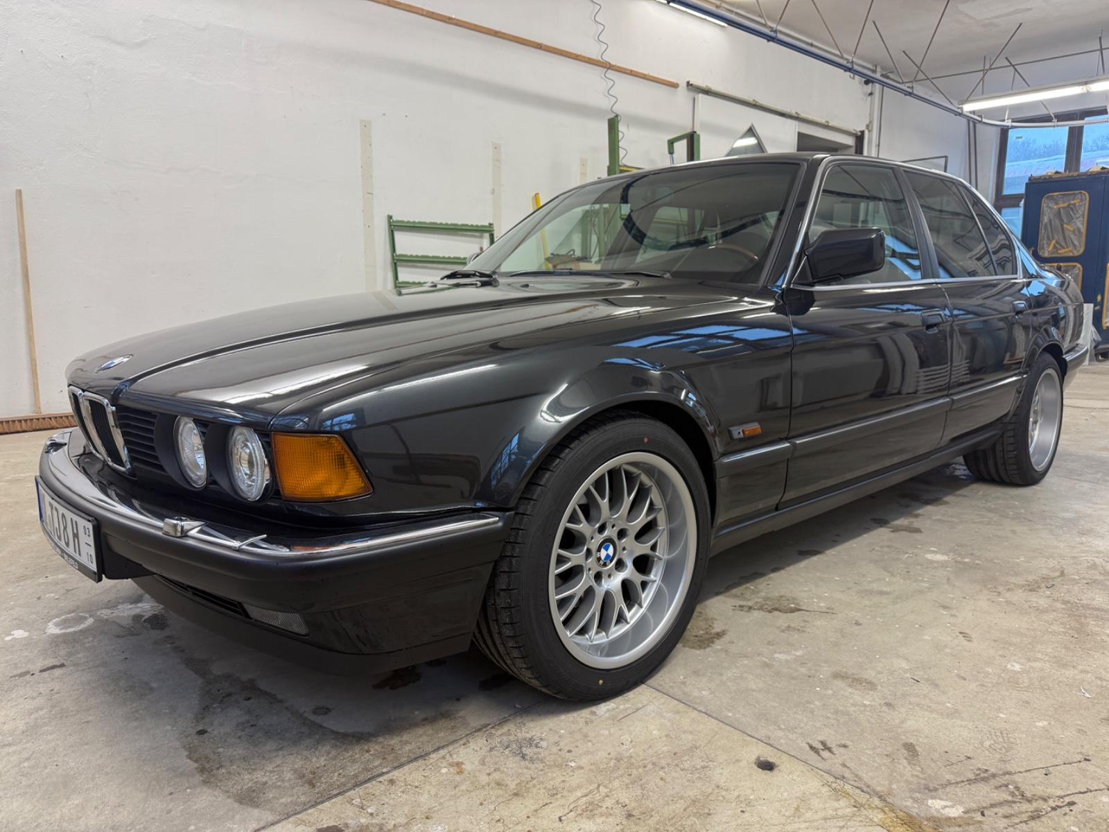 BMW 735i Automatik Oldtimer Schiebedach Klima Leder