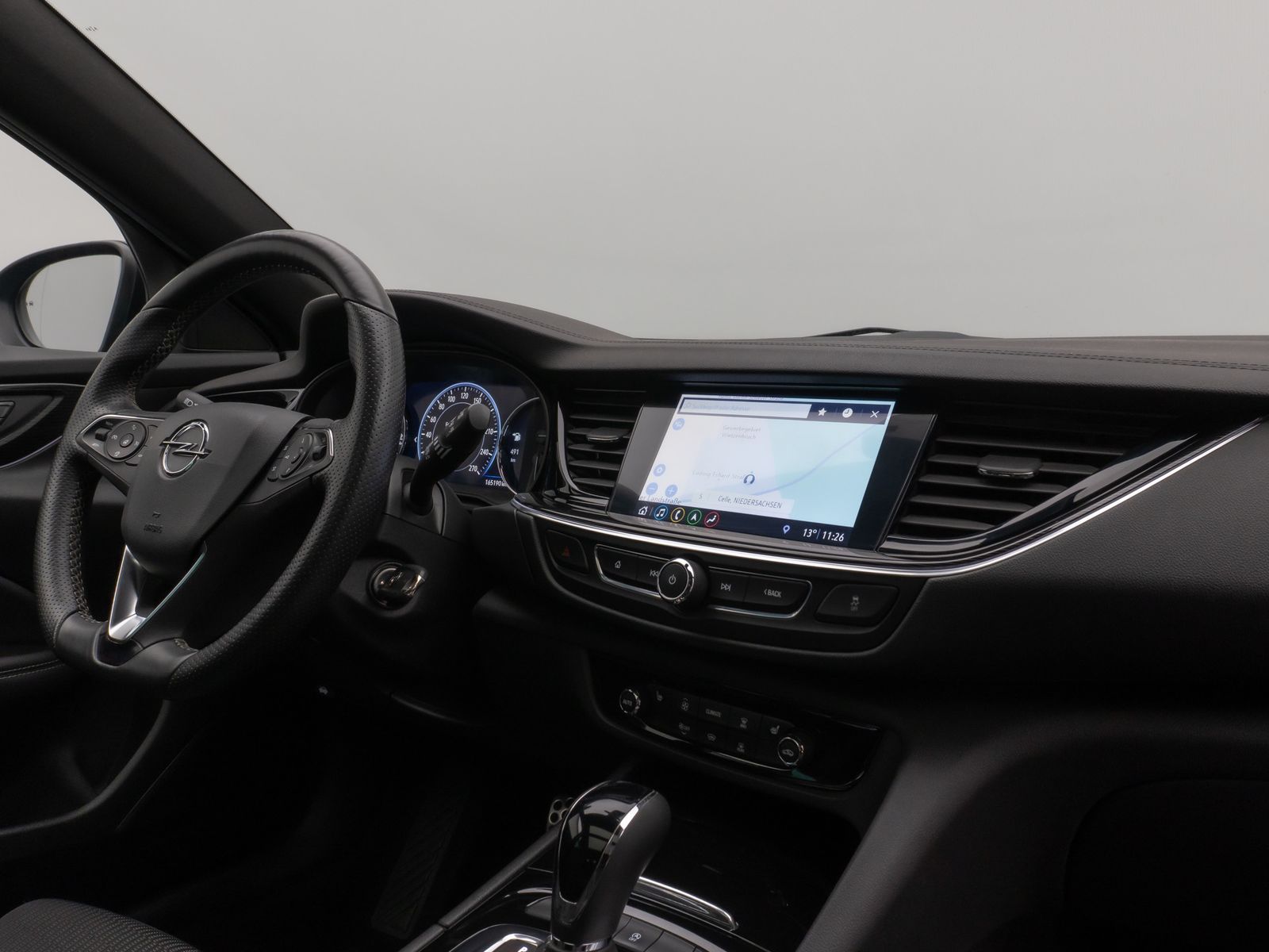 Fahrzeugabbildung Opel Insignia B Sports Tourer Innovation Pano Kamera