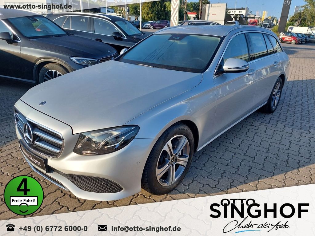 Image of Mercedes-Benz E 200