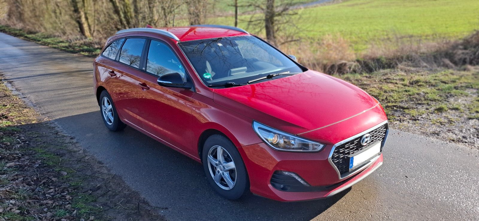 HYUNDAI i30