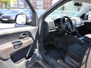 Volkswagen Amarok - 10