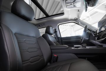 Bild 21 DFSK Andere Rich 9 Pick Up, Pano, LED, SH, USB, Allrad