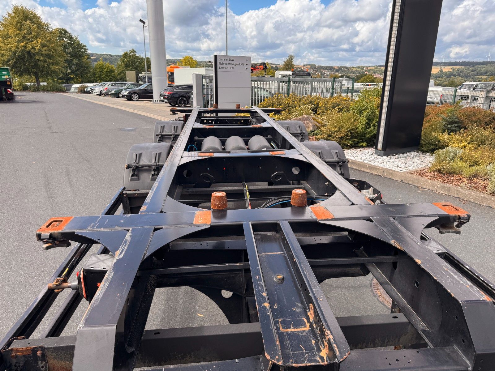 Fahrzeugabbildung Kögel ZW 18 Lafette SAF Achsen 15.910kg Nutzlast