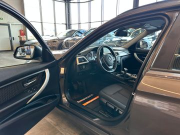 BMW 318 d *HeadUp*Spurhaltass.*BiXenon*