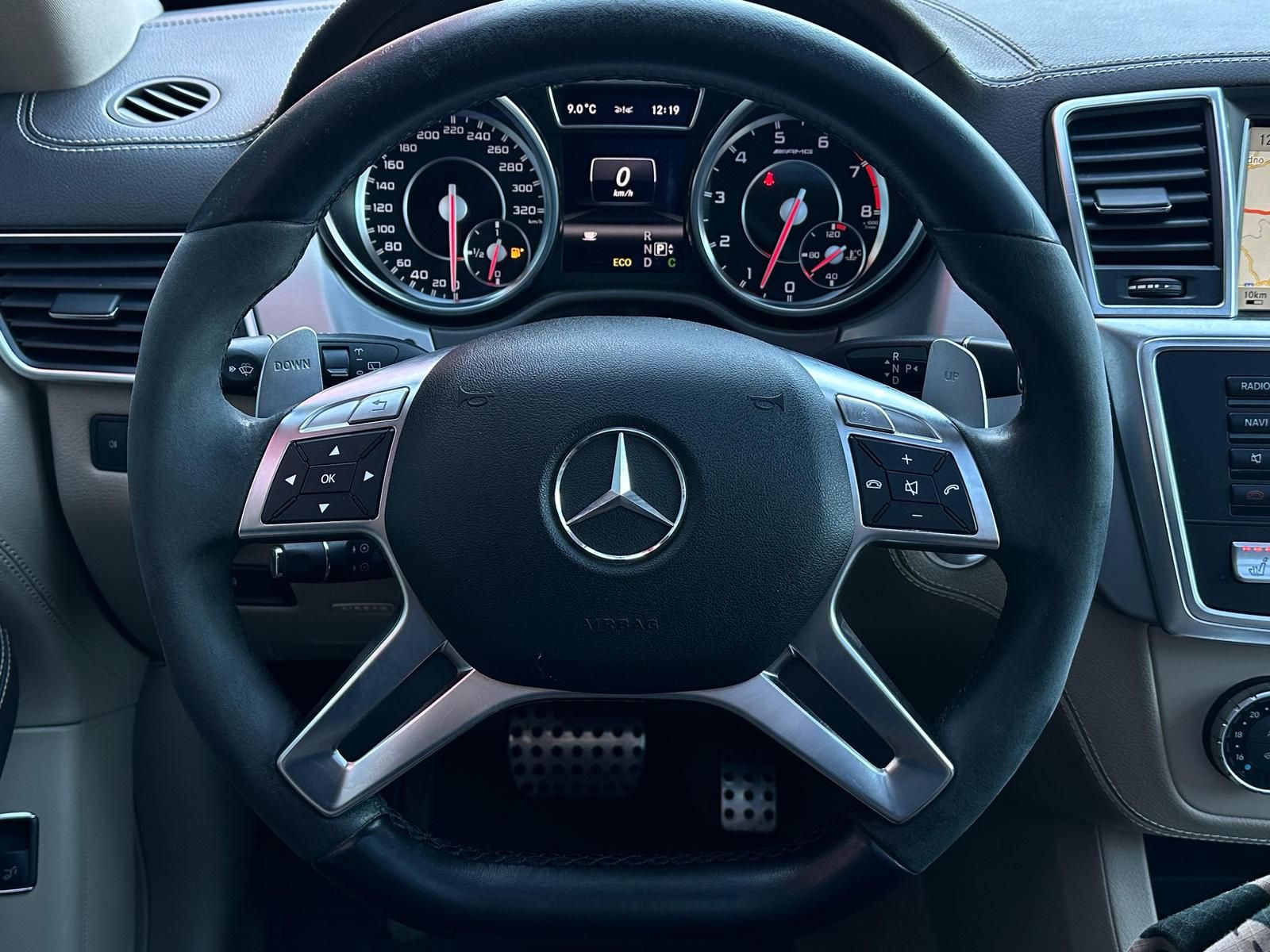 MERCEDES-BENZ ML 63 AMG 4M LED#AHK#SHZ#PANO#LUFT#CAM#TEMPO#NAV - Image 11
