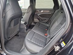 Fahrzeugabbildung Audi RS6 Avant UPE174 DYNAMIK+ KERAMIK PANO HuD 22" B
