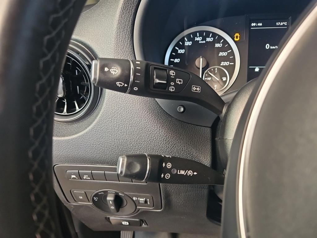 Fahrzeugabbildung Mercedes-Benz Vito 116 Tourer extralang 9 Sitze 2x Klima AHK
