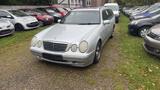 Mercedes-Benz Mercedes E270 CDİ - Mercedes-Benz E 270 in Düsseldorf