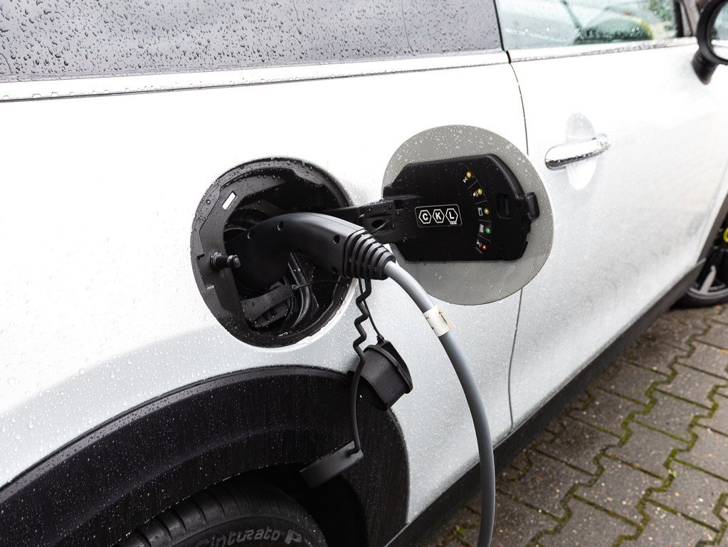 MINI Cooper SE - Bild 3