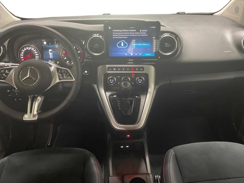 Mercedes-Benz T 180 d Progressive EDITION,AHK,Navi,LED,Kamera