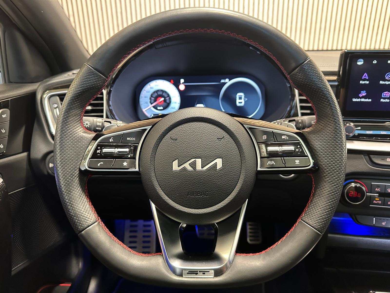 Kia ProCee'd 1.6 T-GDI DCT GT Pano|Maxton|Bastuck|Wa