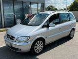 Opel Zafira 2.2 Diesel   Top Auto - Opel Zafira aus 2005 mit Diesel-Antrieb
