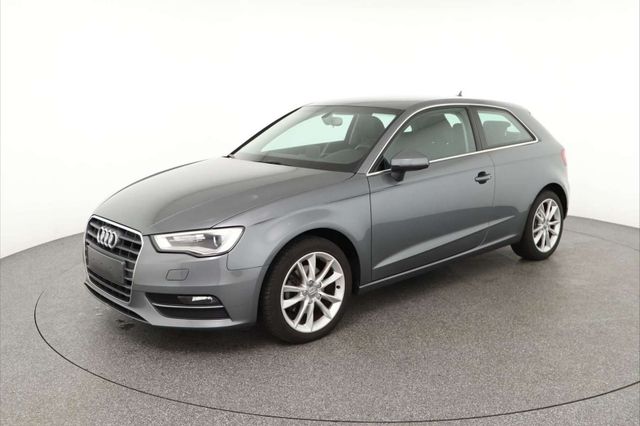 Audi A3 attraction **XENON/SHZ/NAVI**