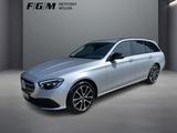 Mercedes-Benz E 220 d T Avantgarde +Wide+MBUX+LED+Night+Cam - Mercedes-Benz E 220: D