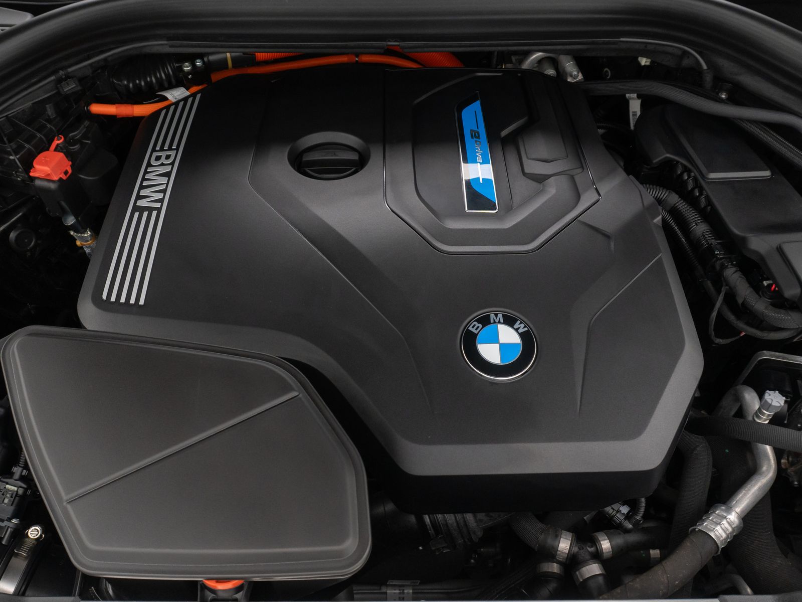 Fahrzeugabbildung BMW X3 xD30e M Sport DAB Kamera HiFi LED DriveAs 19"