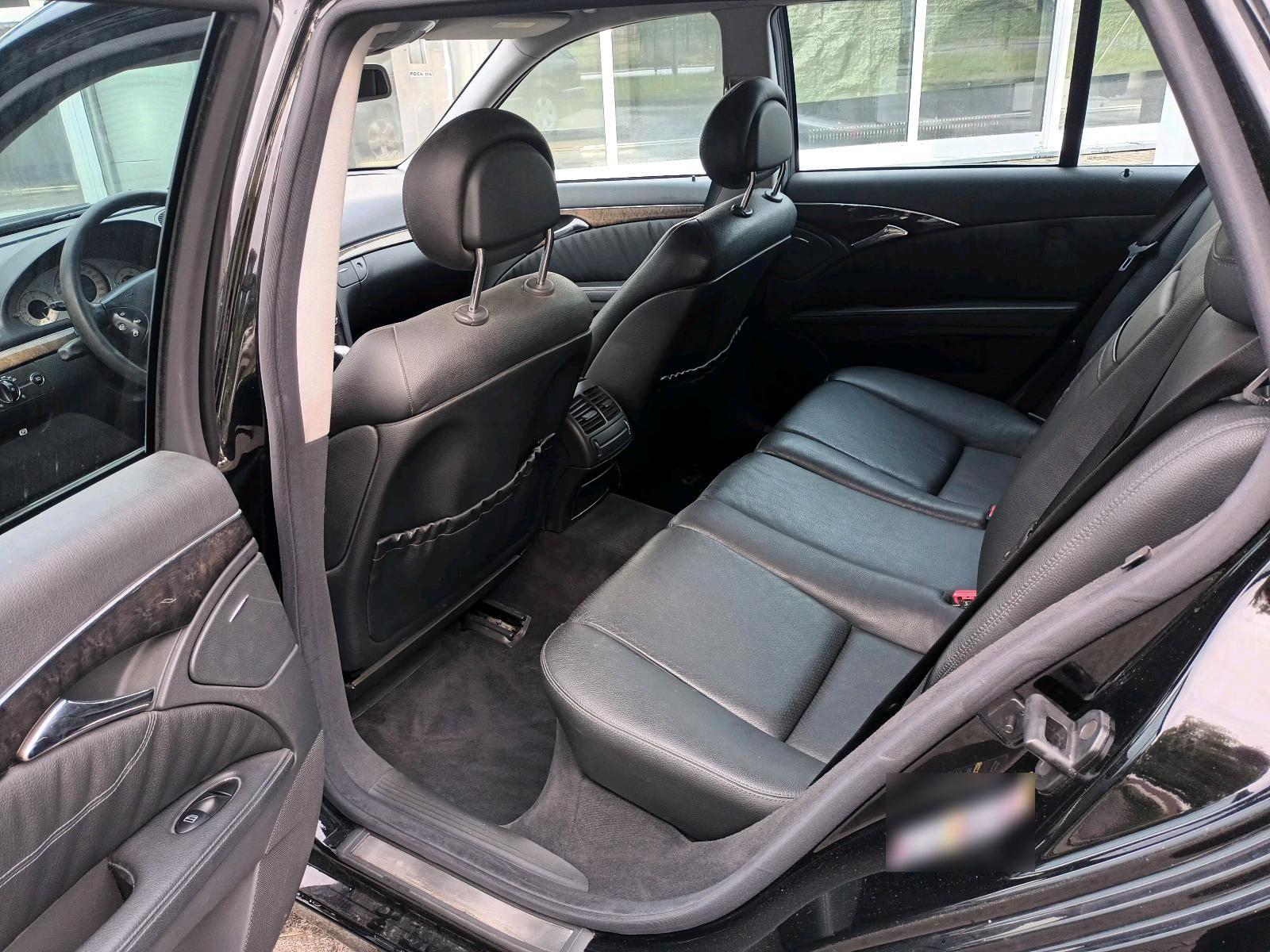 Mercedes-Benz E270 2004 — photo 8