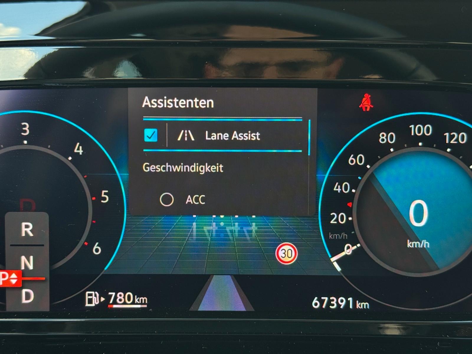 Volkswagen Golf VIII Lim. 2.0 TDI DSG Style ACC LED Sthzg, миниатюра 28