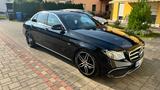 Mercedes-Benz E 220 d Autom. - - Mercedes-Benz E 220 mit Diesel-Antrieb: Schwarz, Limousine