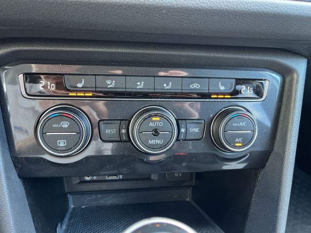 Tiguan Allspace R-Line 1.5 TSI 7-Sitzer/ACC/Navi