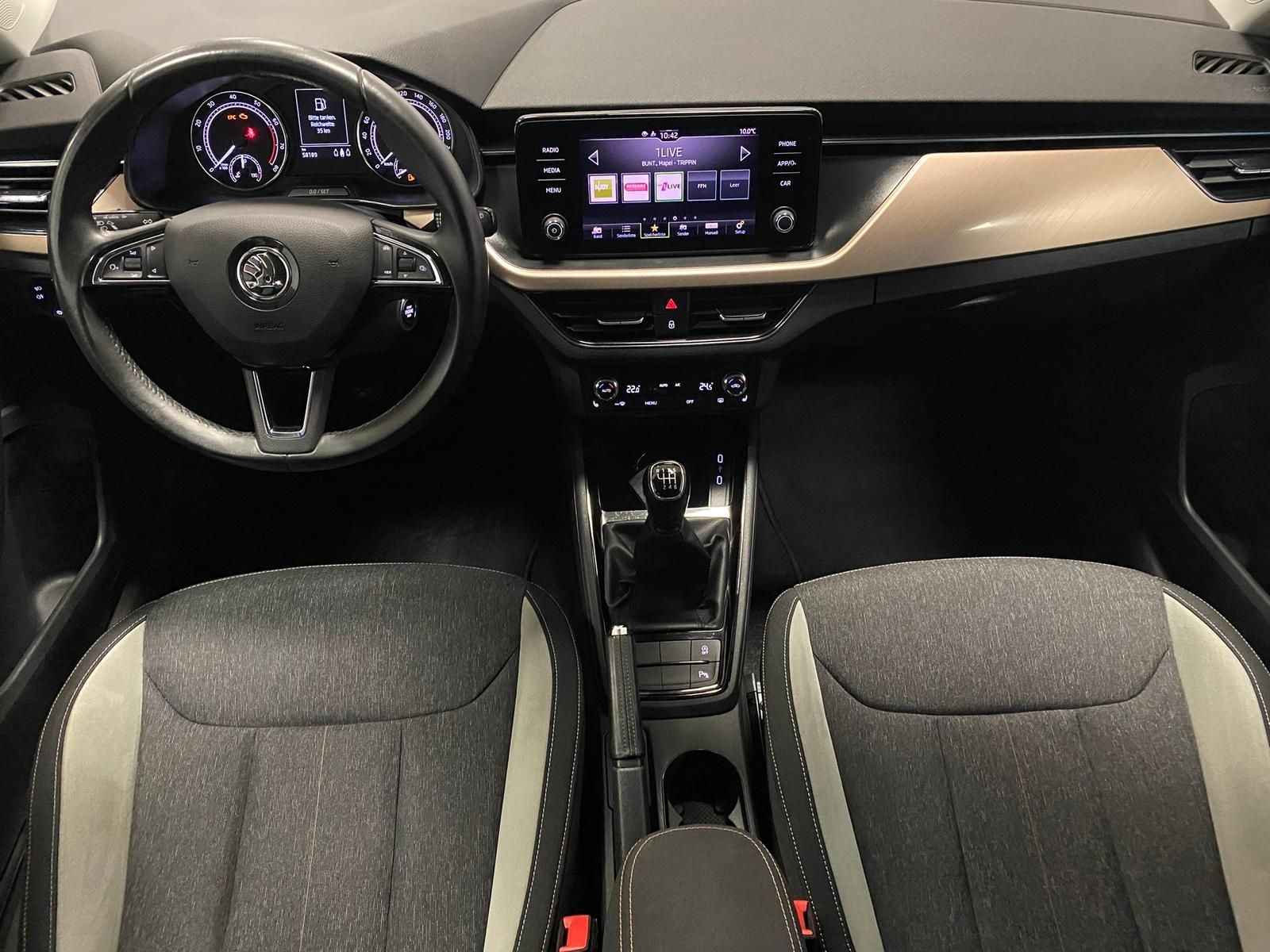 Fahrzeugabbildung SKODA Scala 1.0 TSI Style APP+KLIMA+RFK+PDC+SHZ+LED+++