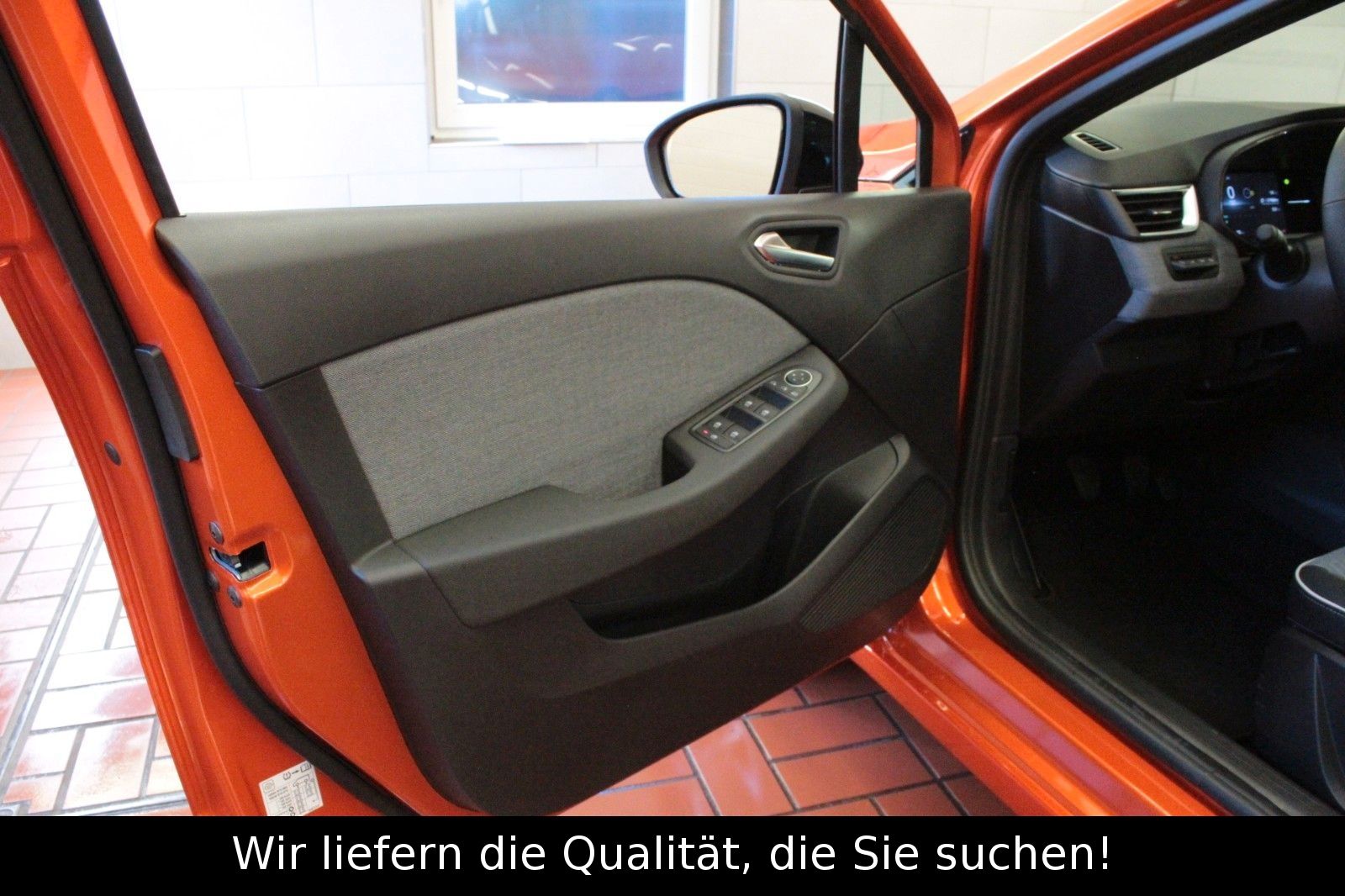 Fahrzeugabbildung Renault Clio TCe 90 Techno*Winterpaket*