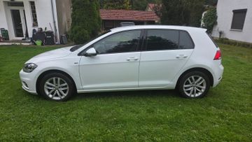 Volkswagen Golf - 3
