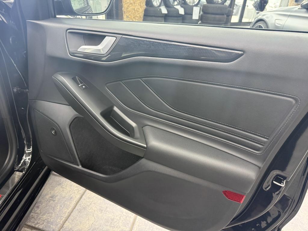 Ford Focus ST 2.3 EcoBoost, LED, Leder, B&O, ACC, DAB