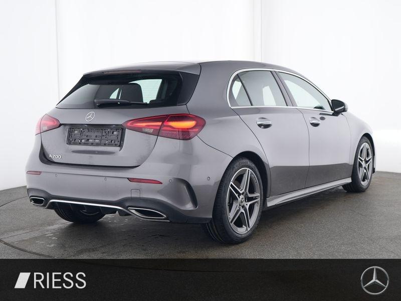 Mercedes-Benz A 200 AMG Sport Distr Vorr Pano W-Paket Kamera 1