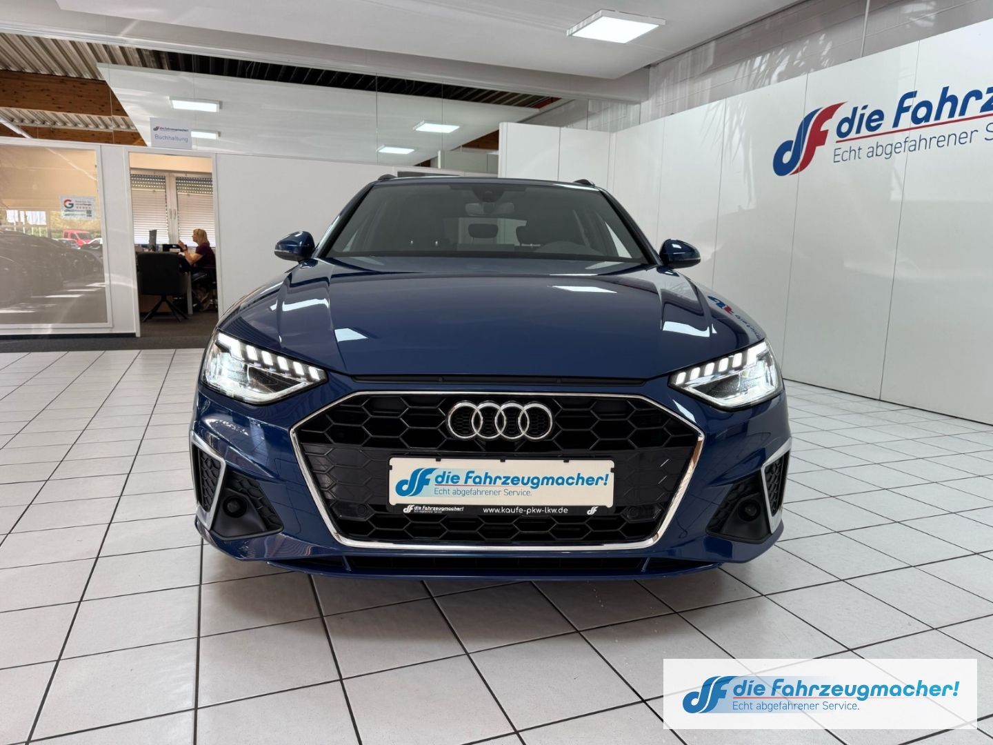Fahrzeugabbildung Audi A4 Avant 35 TFSI S line 2.0 EU6d Sportpaket AHK-