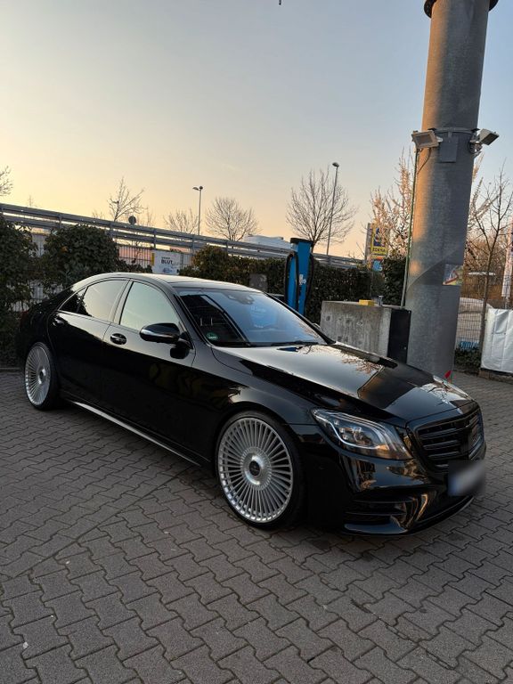 Image of Mercedes-Benz E 400