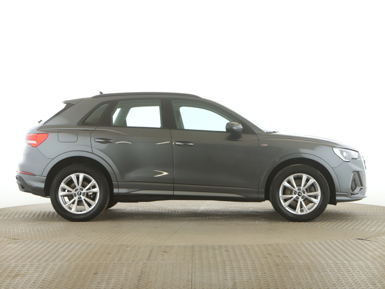 Audi Q3 45 TFSIe S line HYBRID+ACC+LED+PDC+MMI-Plus foto 8