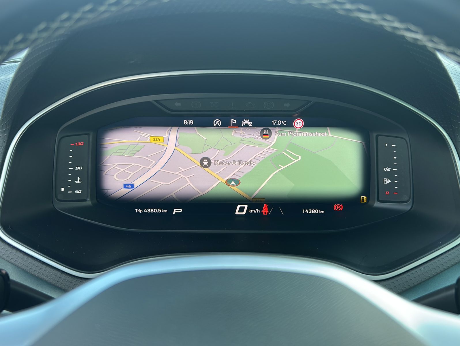 Fahrzeugabbildung SEAT Arona 1,5 TSIXperience